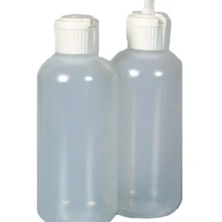 Fläschchen mit Klappausgiesser